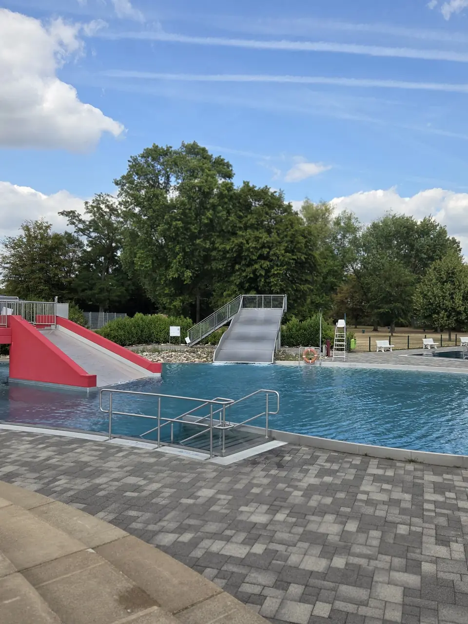 Deichwelle Neuwied, Freibad