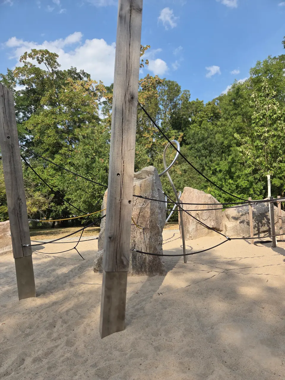 Kletterspielplatz Bleidenberg - Festungsspielplatz – Einblick 5