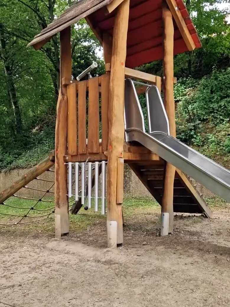 Spielplatz beim Minigolfplatz Meerbachtal